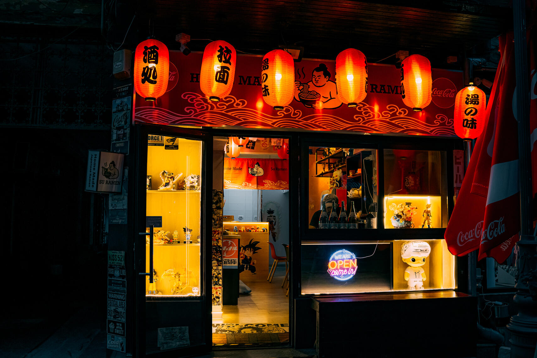 Ramen corner 🍜🐱